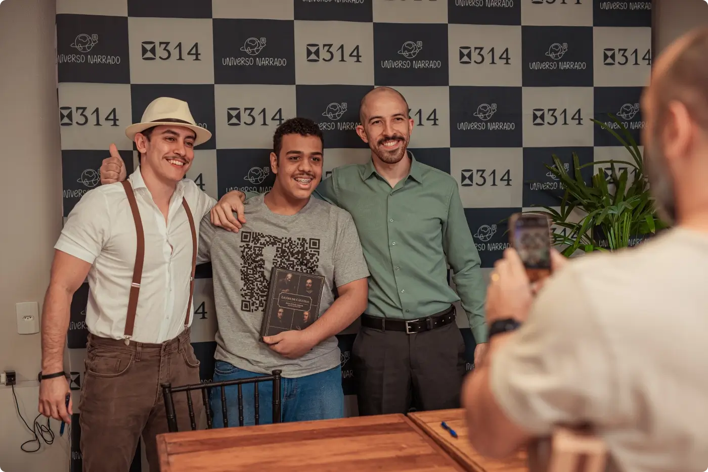 01_Foto_Evento_Livro_LC